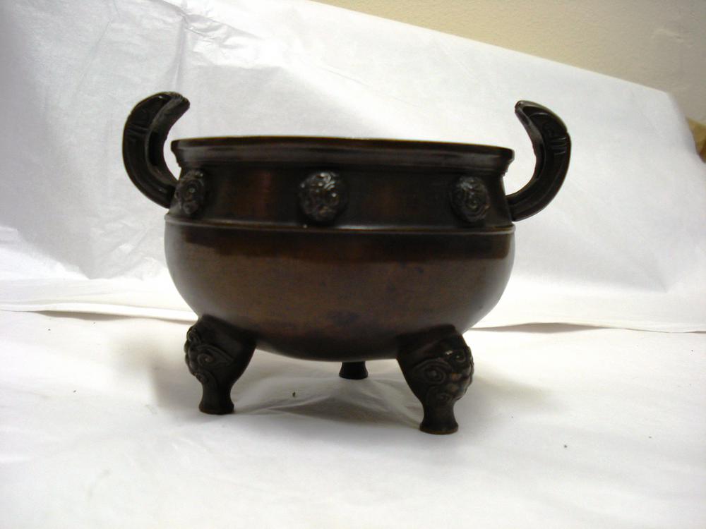图片[1]-ding; incense-burner BM-1883-1020.15-China Archive